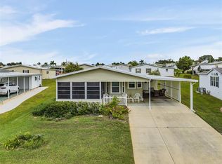 37549 Neukom Ave, Zephyrhills, FL 33541