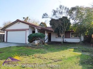 9040 Posada Way, Sacramento, CA 95826