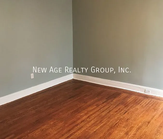 244 W Girard Ave #2 — Photo 21