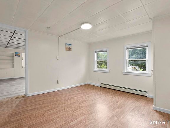 3rd image of 99 Pine Hill Road