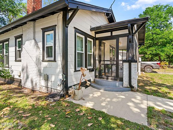 2nd image of 4635 HERCULES Avenue