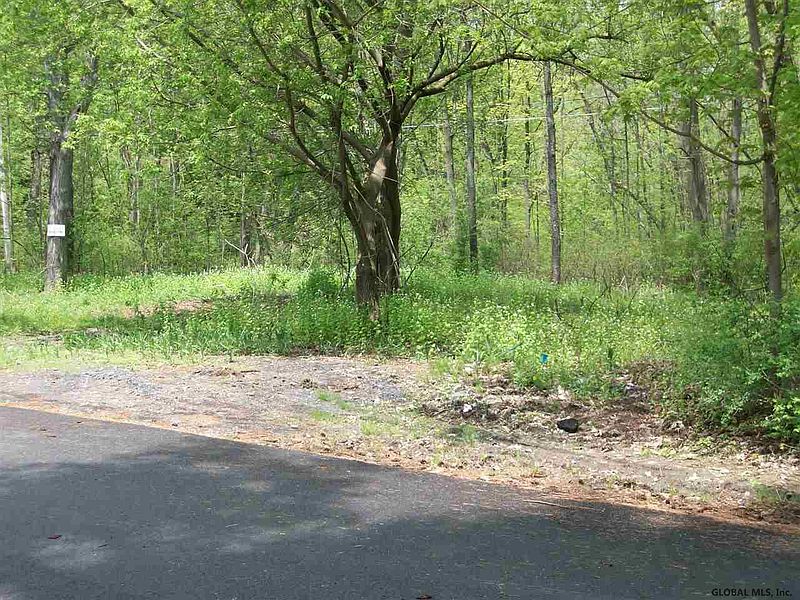 2nd image of 661 ROUTE 9 P