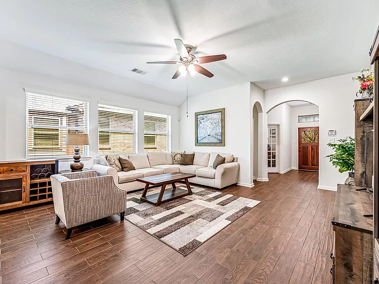 118 Wood Drake Pl — Photo 1