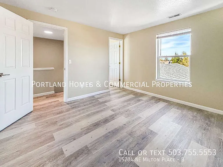 15704 NE Milton Pl #B — Photo 7