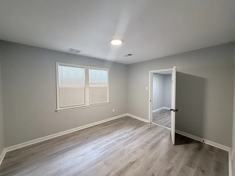 793 N Hollywood St — Photo 15