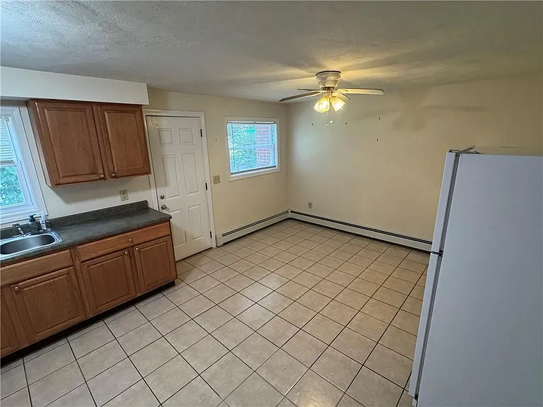540 Dulude Ave #6 — Photo 6