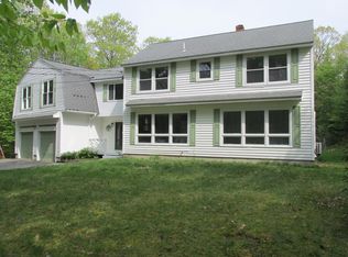 5 Overlook Dr, Sanford, ME 04073