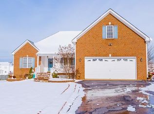 6762 Crump Dr, Mechanicsville, VA 23111