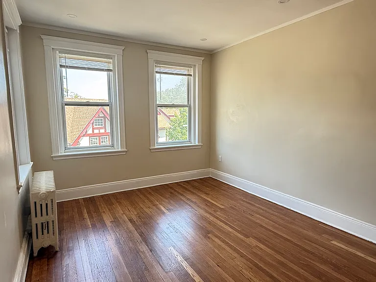86 Sutherland Rd #14 — Photo 6