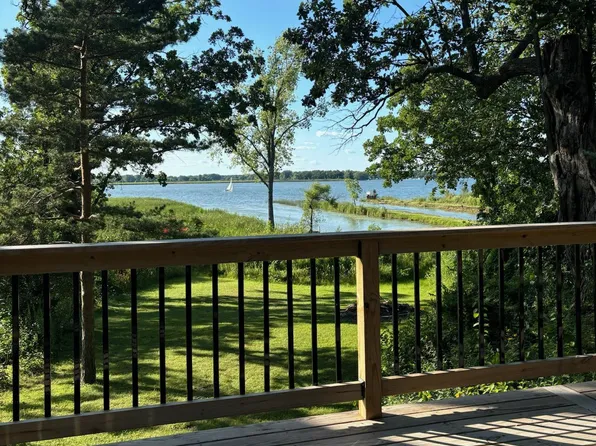 11176 270th AVENUE, Trevor, WI 53179