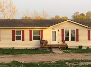 304 Main St, Sumner, NE 68878