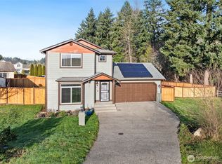8711 202nd St E, Spanaway, WA