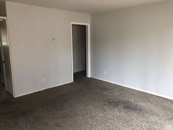 2nd image of 627 Blendwood Dr