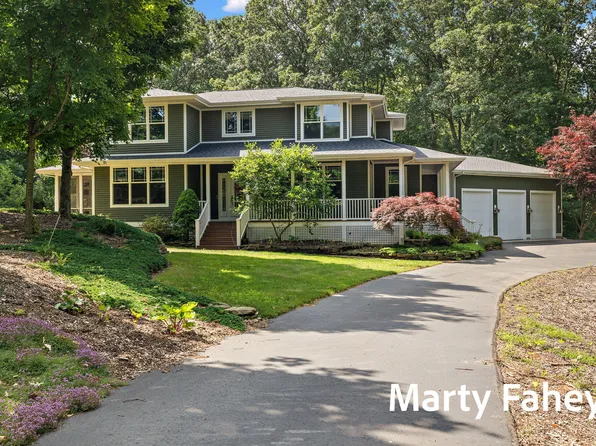 17150 Majestic Rdg, West Olive, MI 49460