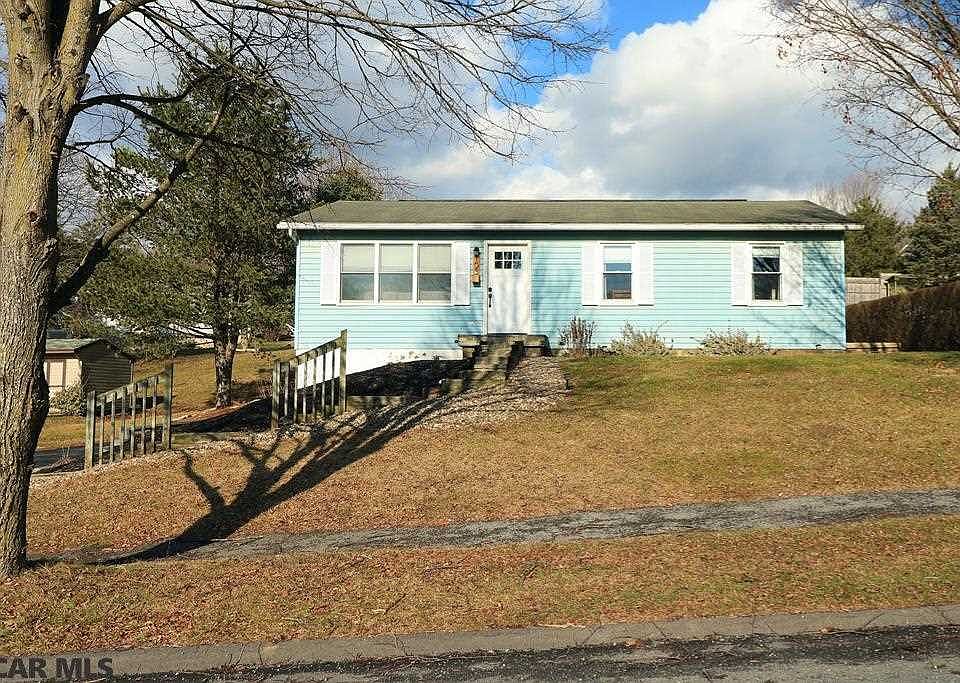 1st image of 108 Danielle Dr