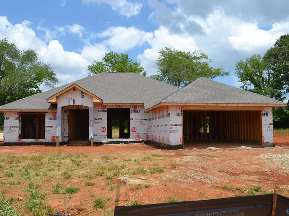 305 Carnation Ave, Meridianville, AL 35759