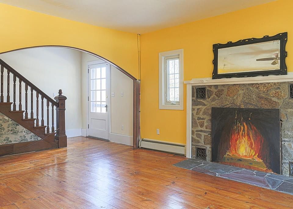 521 Pleasant St, Paxton, MA 01612 Zillow