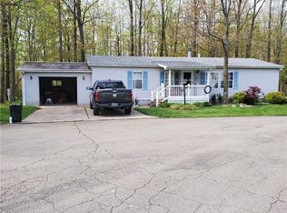 1907 Northwood Ln, Erie, PA
