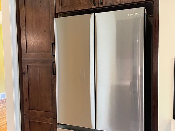 5th image of 1000 Brooks St #1