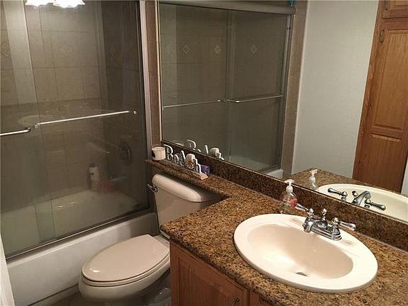 5th image of 150 NE 15th Ave APT 148