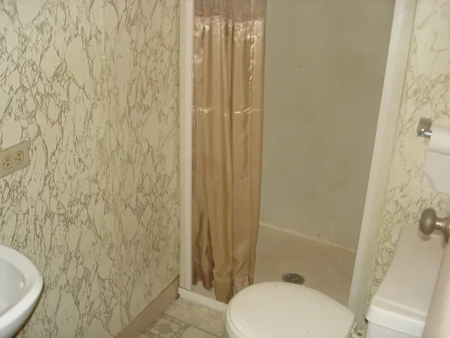 4606 Carroll St — Photo 11