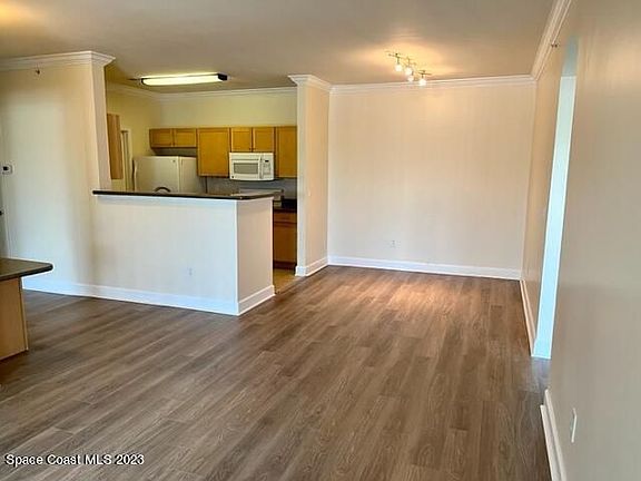 4th image of 6411 Borasco Dr APT 312