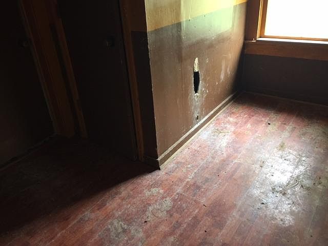 1st image of 96 Lausman Ave
