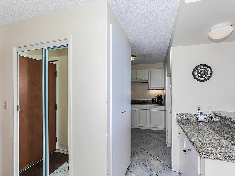 1910 Ala Moana Blvd #21B — Photo 37