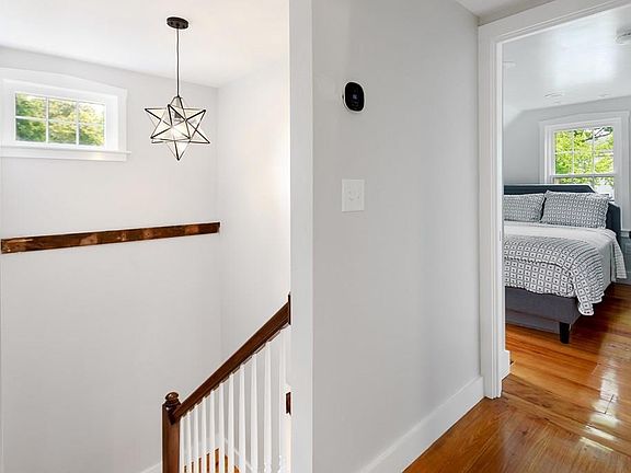 33 Athol St Boston Ma 02134 Zillow