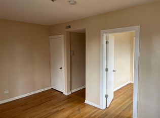 823 S 19th Ave #1, Maywood, IL