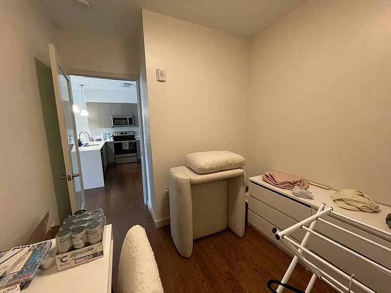 455 Harvard St #204 — Photo 11
