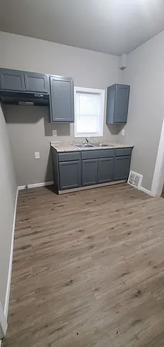 524 Porter St Photo 1