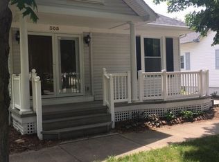 305 S Main St, Burnettsville, IN 47926