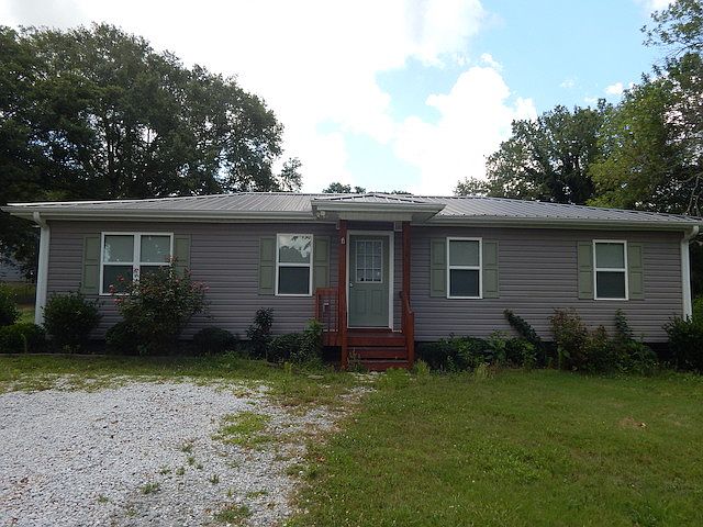 1st image of 104 Leah Dr