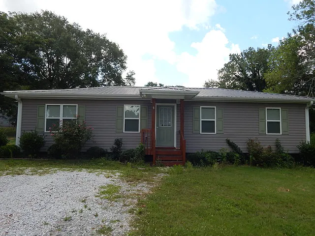 104 Leah Dr