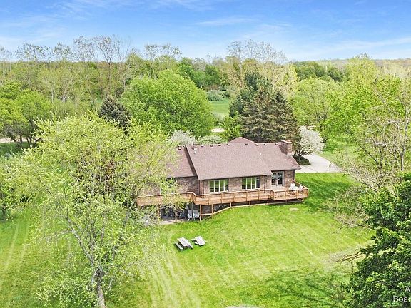 2nd image of 1880 S Stone Barn
