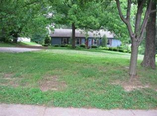 503 E Jackson St, Bolivar, TN 38008