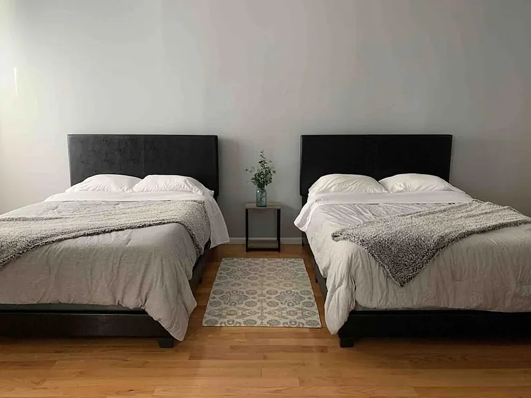 501 N Neil St #4 — Photo 9