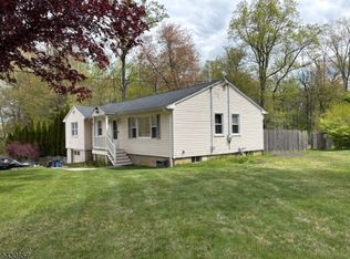 2 Canfield Ave, Randolph Twp., NJ 07869