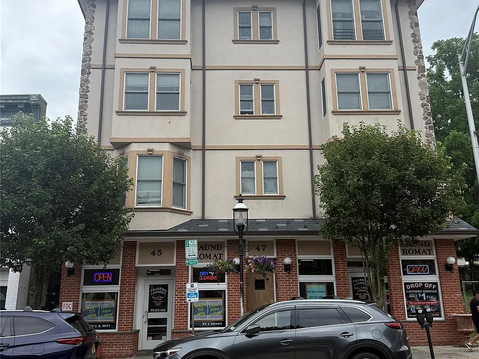 45-47 Spring St #3C