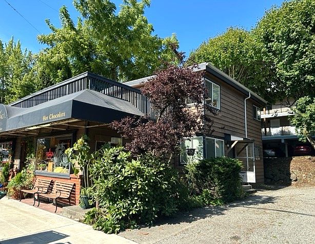 1st image of 7810 E Green Lake Dr N