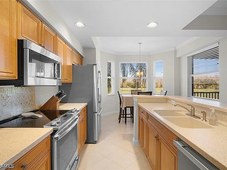 10275 Heritage Bay Blvd #726 — Photo 8
