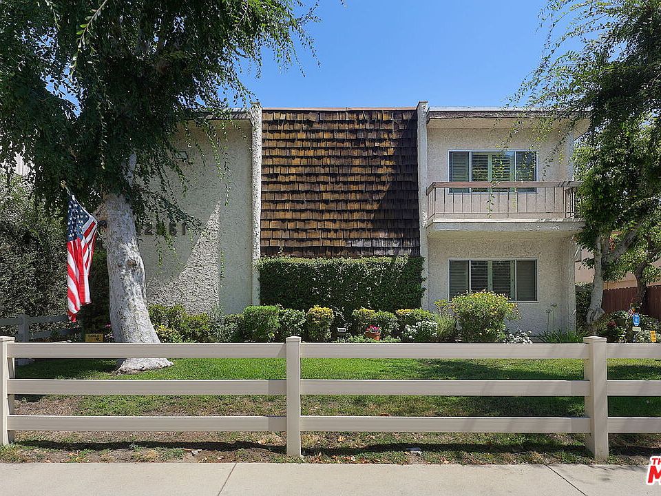 1st image of 12951 Riverside Dr APT 4