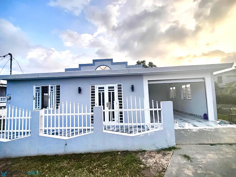 1 Ceiba Bja — Photo 1