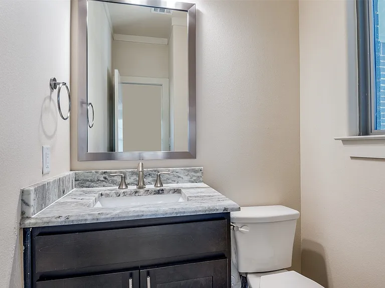 4316 Hartford St #27 — Photo 6
