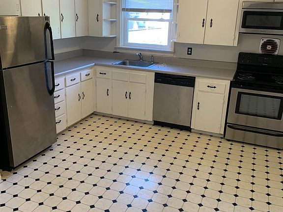 2nd image of 700 N Nansemond St APT 3