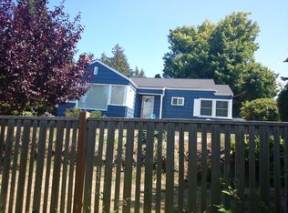 9440 California Ave SW, Seattle, WA 98136