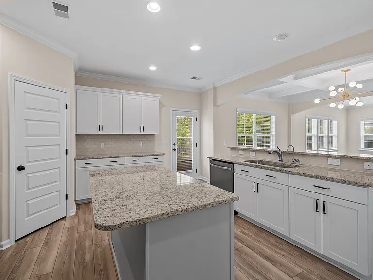 4809 Castleoak Dr — Photo 11