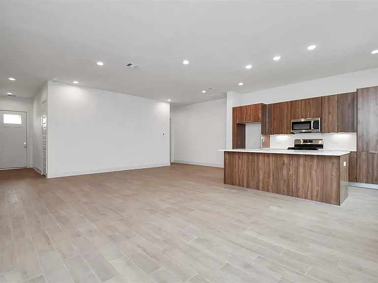 4407 Abaco Ln — Photo 10