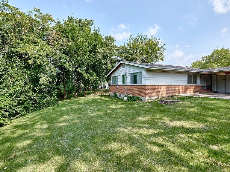 1495 Tremont Dr — Photo 38